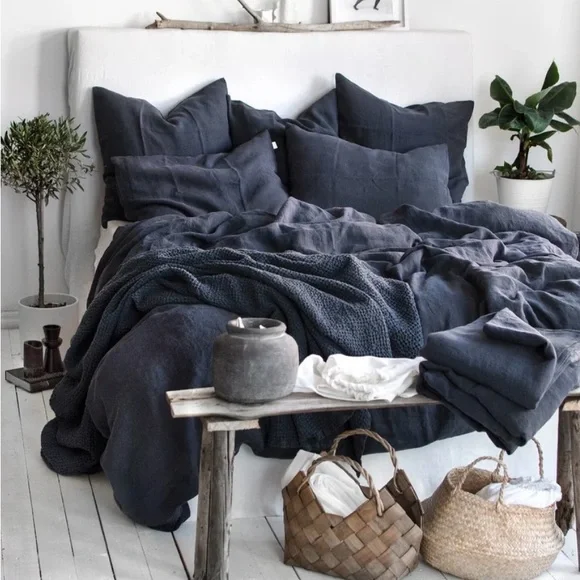 100% Natural Linen Graphite Blue Queen Bedding Set - Picture 1 of 7